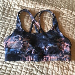 Lululemon bra